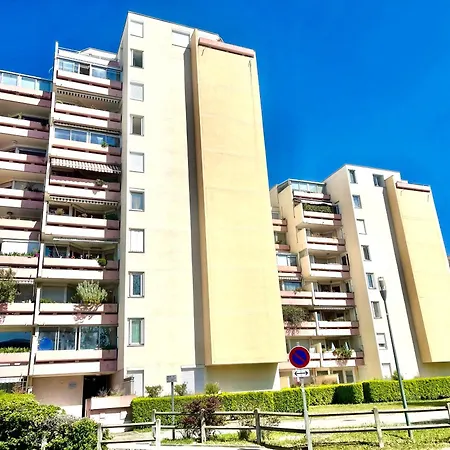 Privee En Colocation Dans Un En Velin Centre Apartamento *